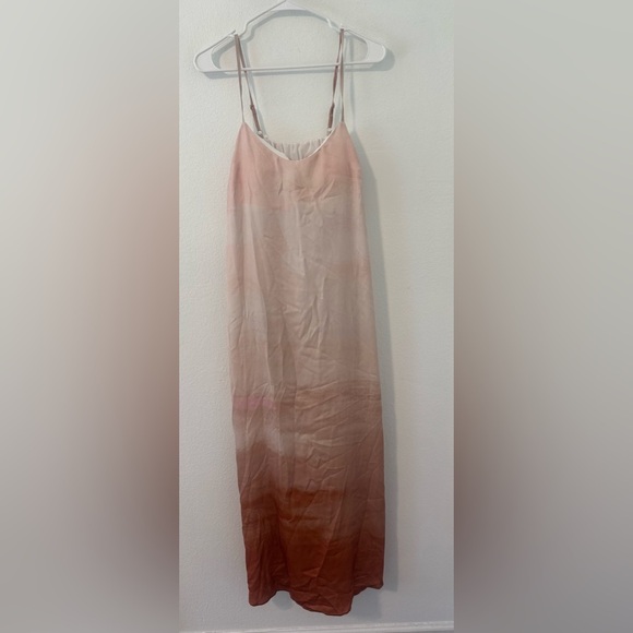 Soma Crinkle Satin Maxi Bra Dress Sunset Colors Vacation Flowy NWT Medium - Picture 1 of 11